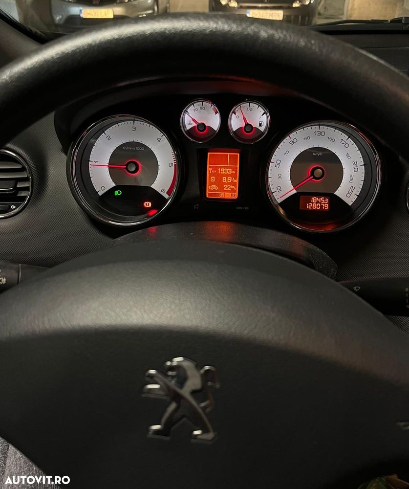 Peugeot 308 HDi FAP 90 Filou - 12