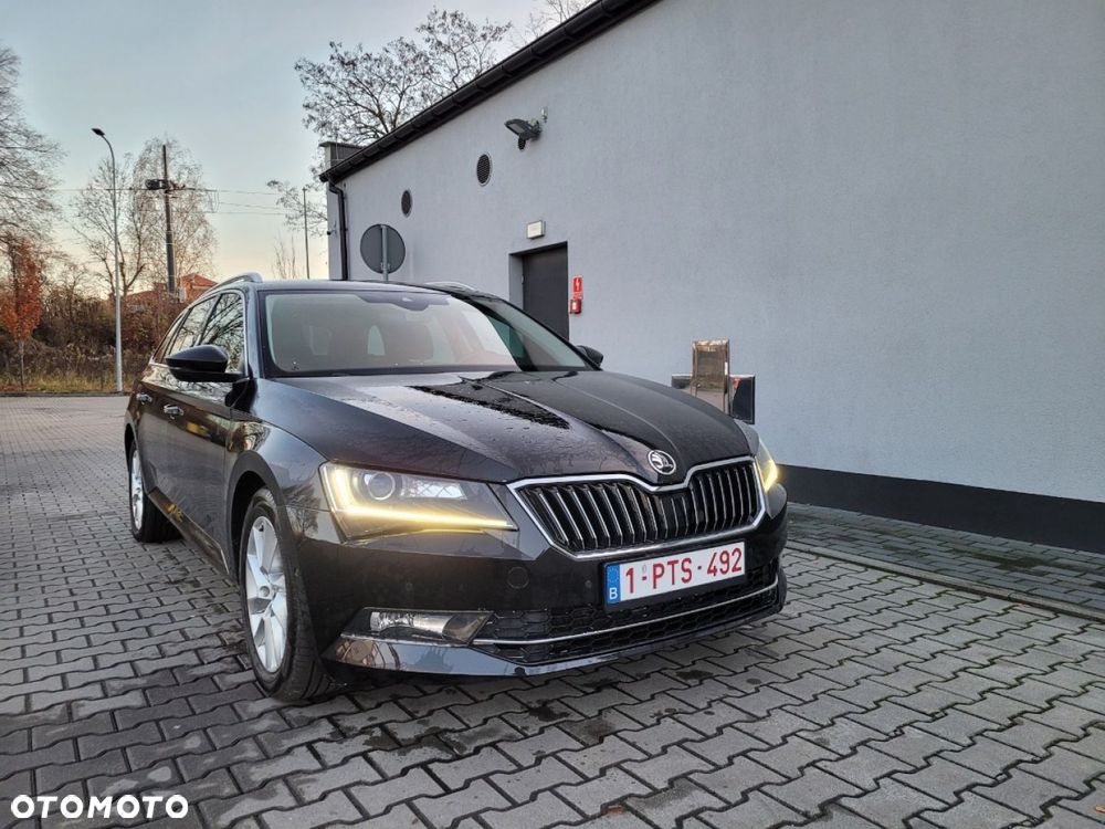 Skoda Superb 2.0 TDI Style - 5