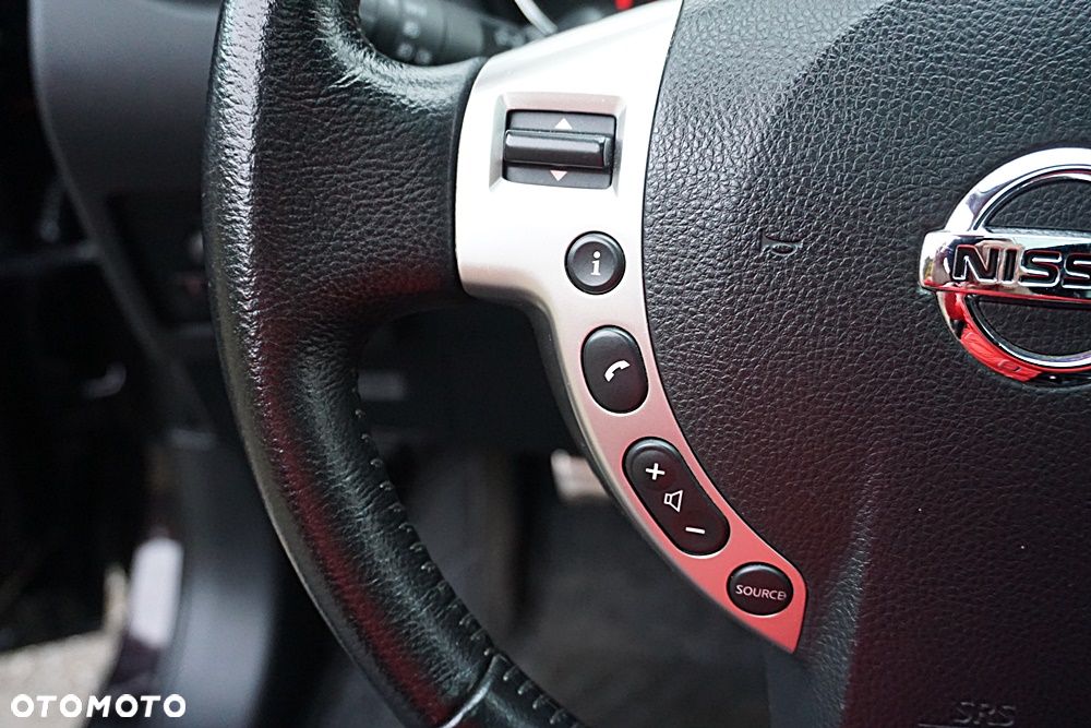 Nissan Qashqai 2.0 Tekna Premium - 29