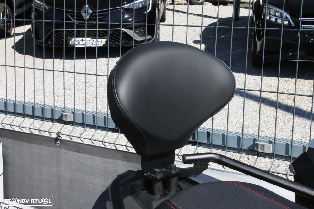 Kymco AK Premium - 13