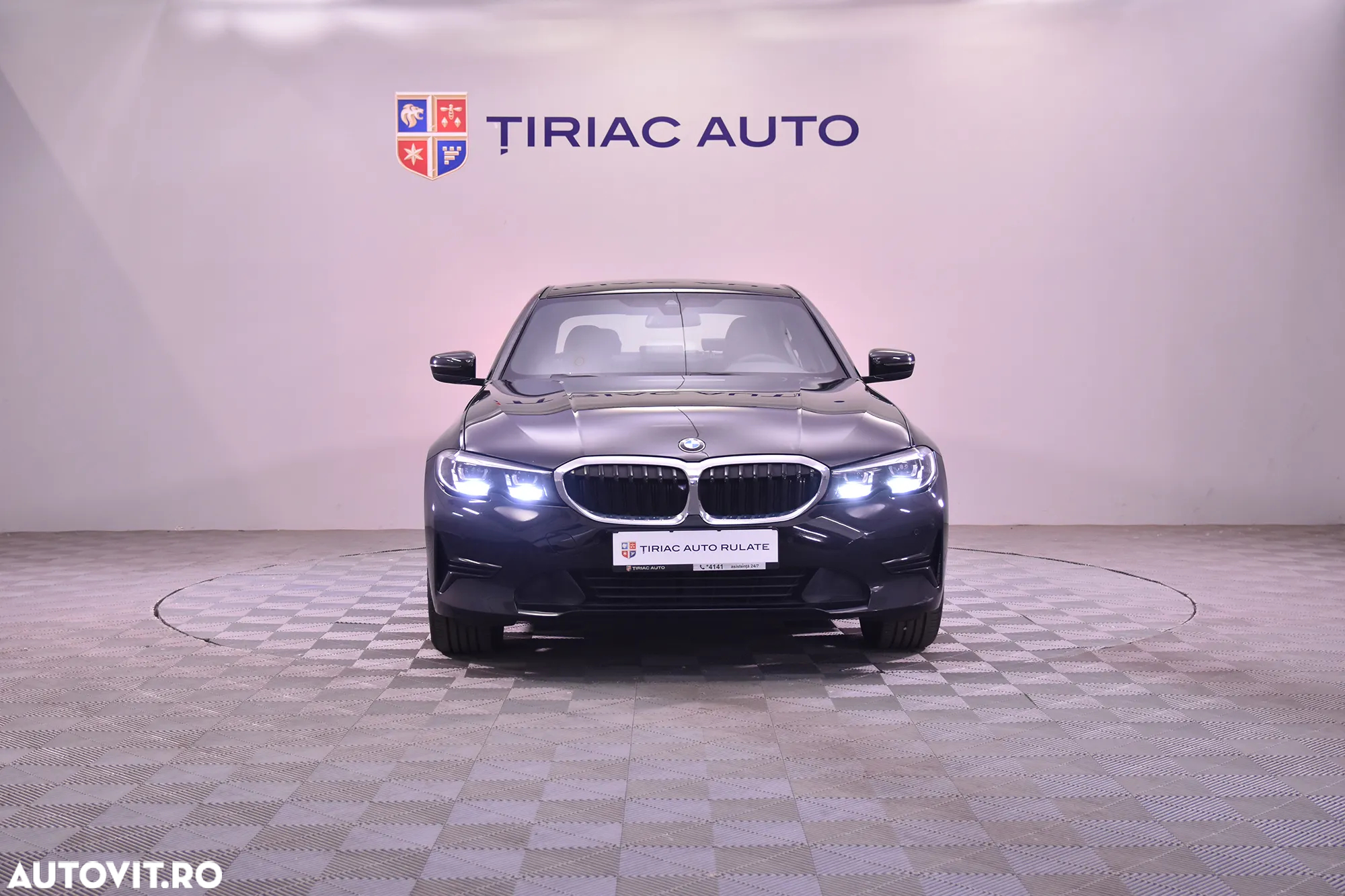 BMW Seria 3 320i AT - 8