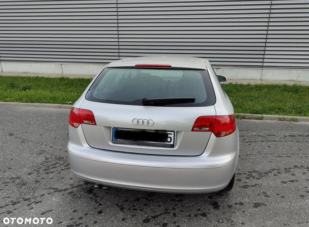 Audi A3 Sportback - 15