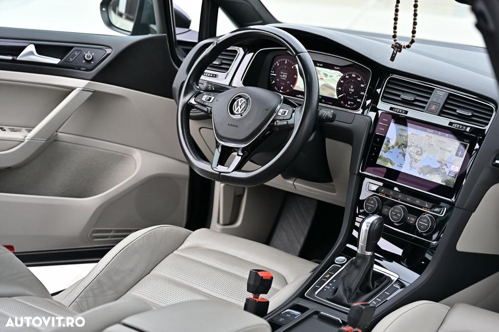 Volkswagen Golf 2.0 TDI DSG Highline - 4