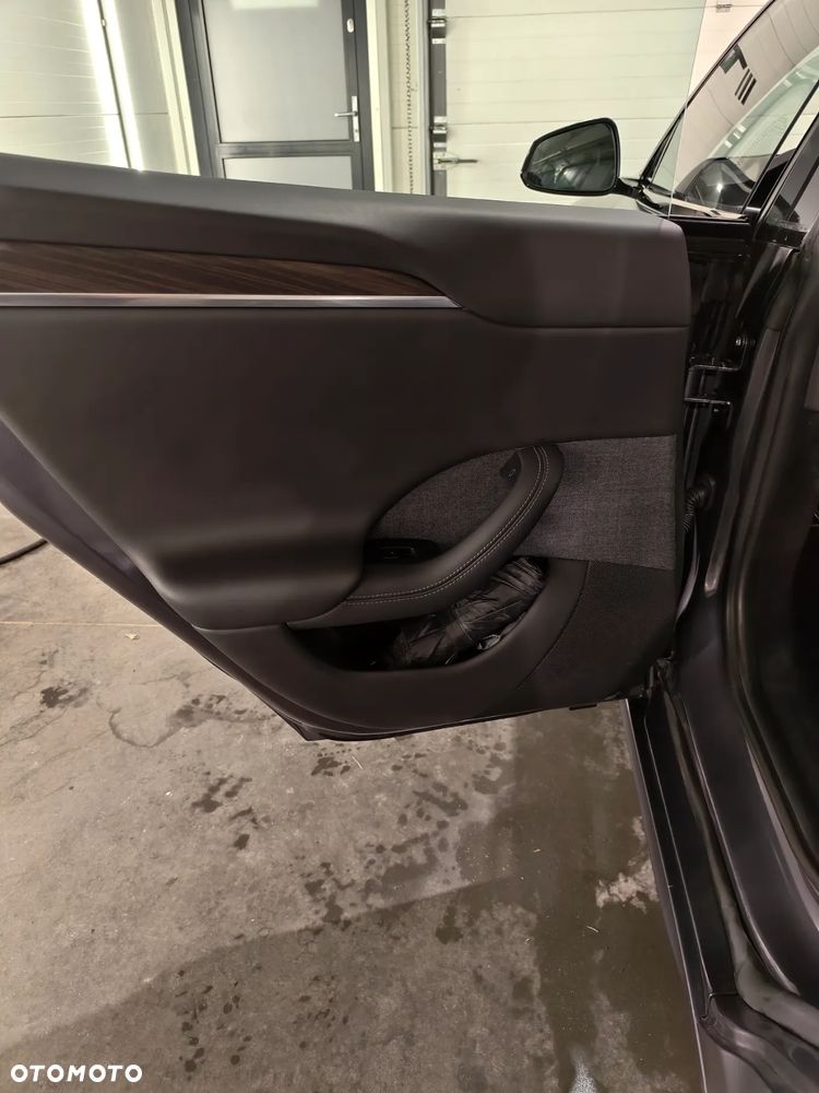 Tesla Model S Long Range AWD - 25