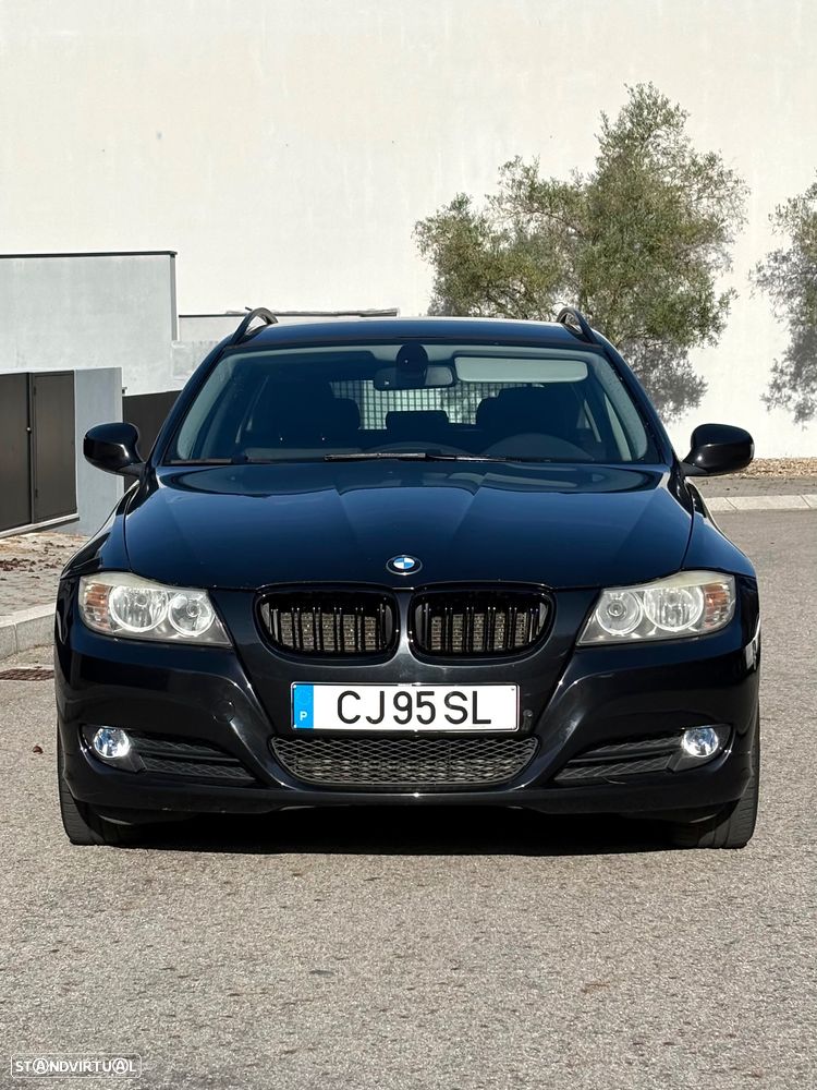 BMW 318 d Dynamic - 2