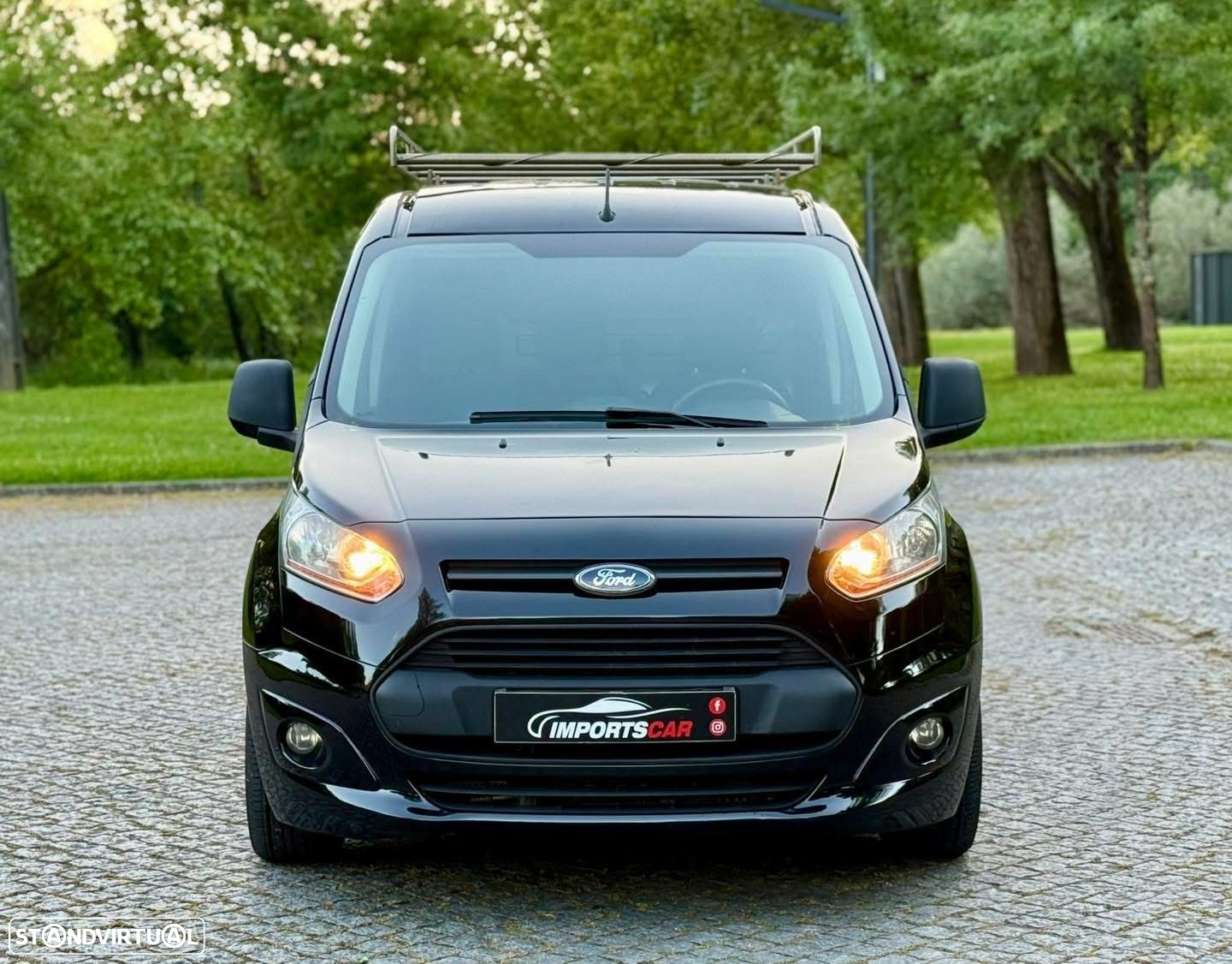Ford Transit Connect Outro - 10