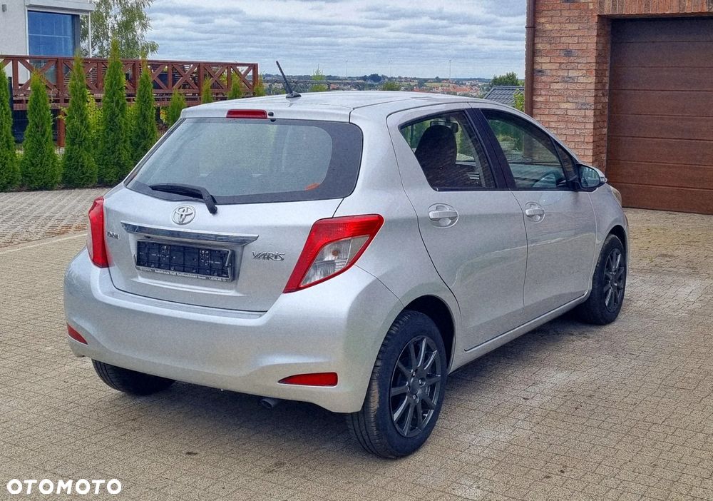 Toyota Yaris 1.33 Trend - 5