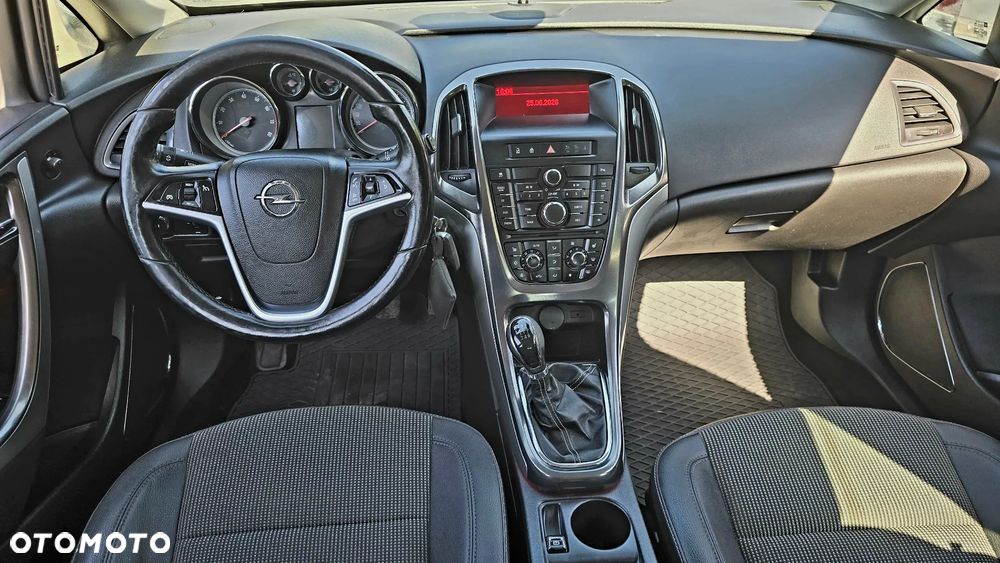 Opel Astra 1.4 Turbo Innovation - 16