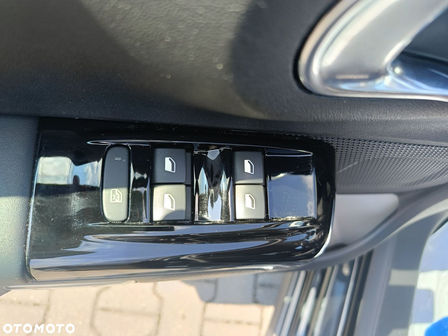 Citroën C3 1.2 PureTech Shine EAT6 - 15