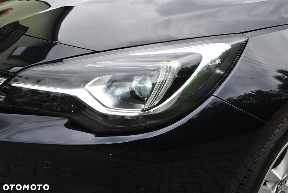 Opel Astra 1.4 Turbo Start/Stop Sports Tourer Innovation - 10
