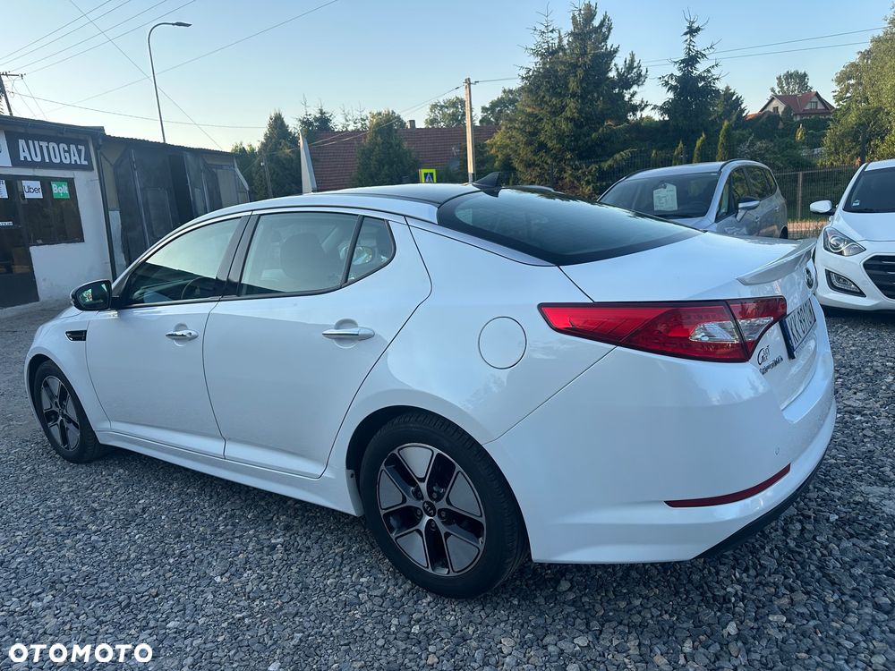 Kia Optima 2.0 CVVT Spirit - 10