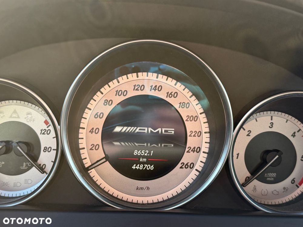 Mercedes-Benz Klasa C 220 d 4-Matic 7G-TRONIC - 11