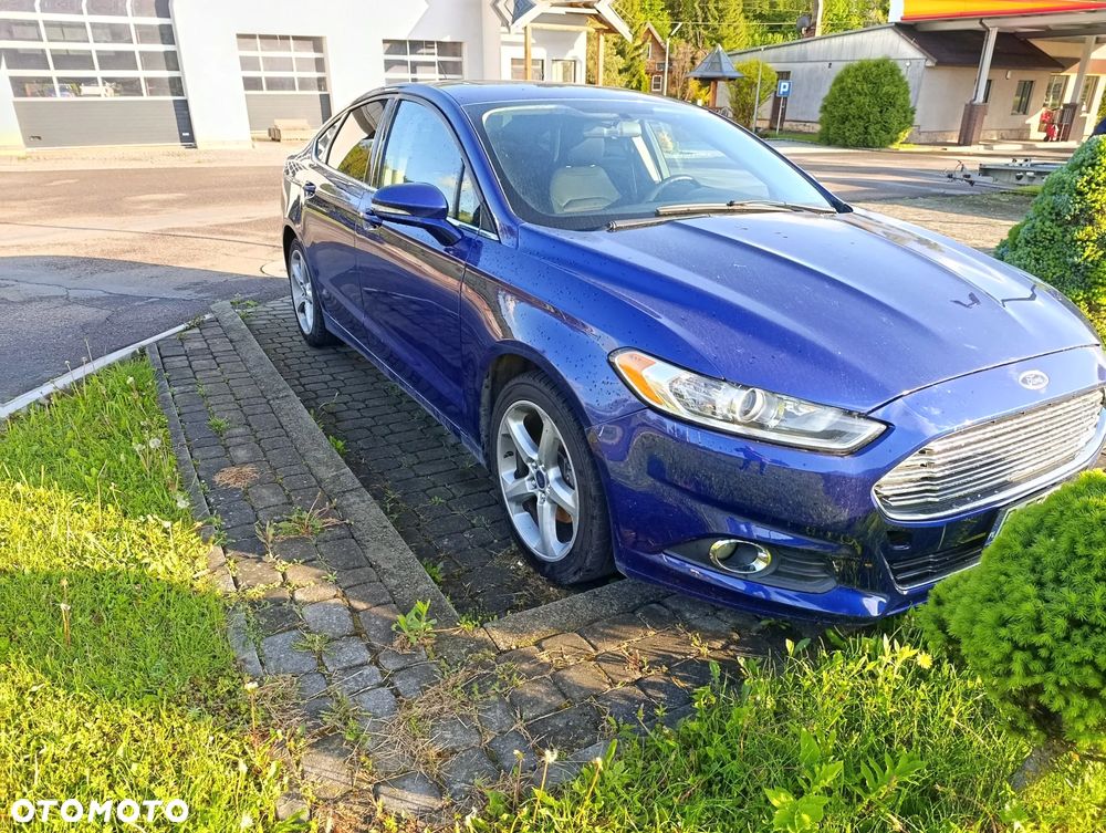 Ford Fusion - 3