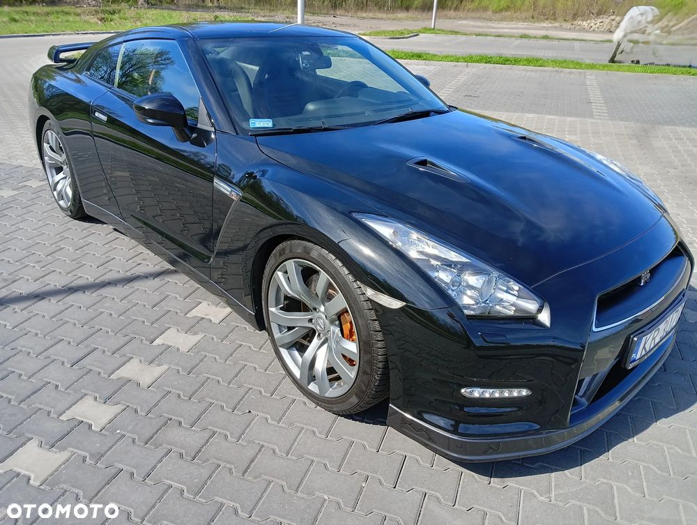 Nissan GT-R Black Edition - 4