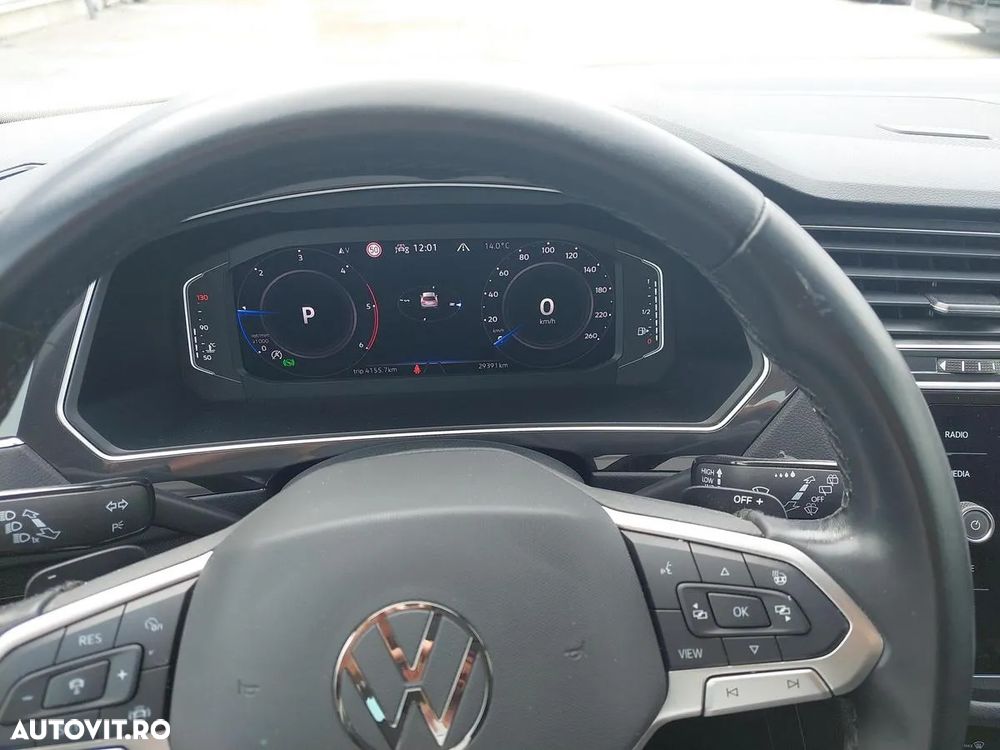 Volkswagen Tiguan 2.0 TDI SCR DSG 4Motion Elegance - 10