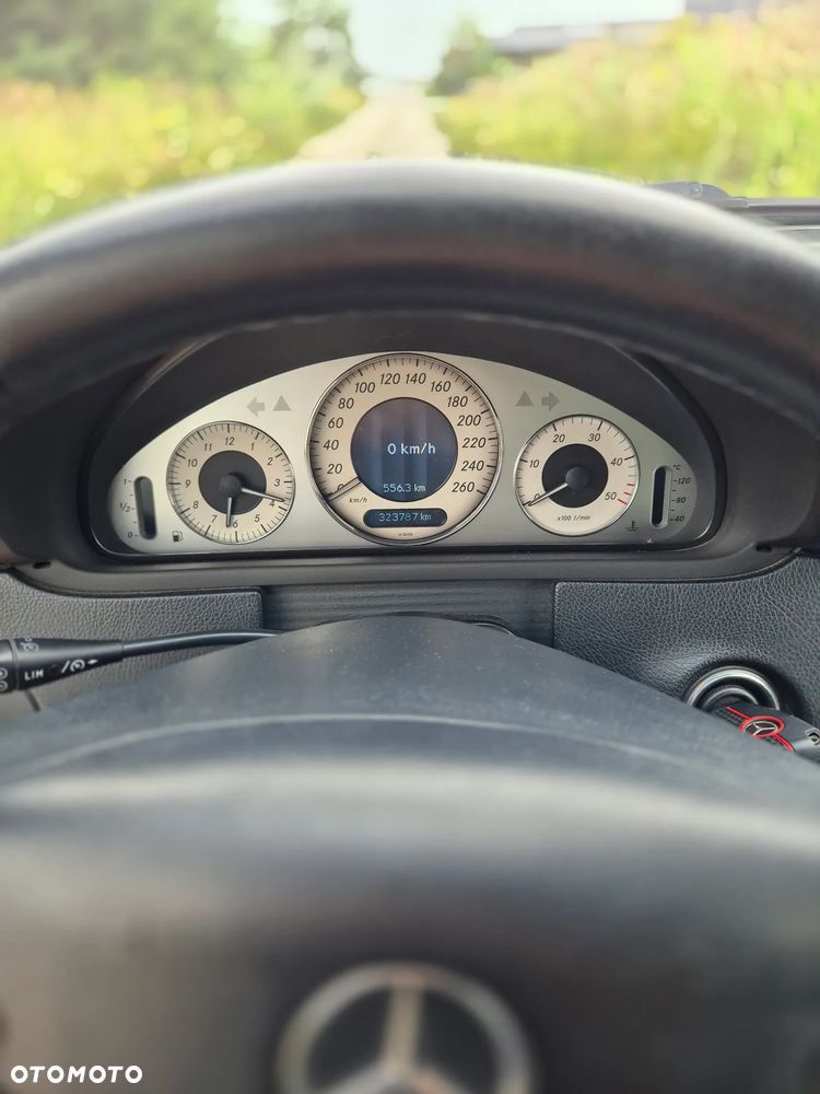 Mercedes-Benz CLK 220 CDI Avantgarde - 14