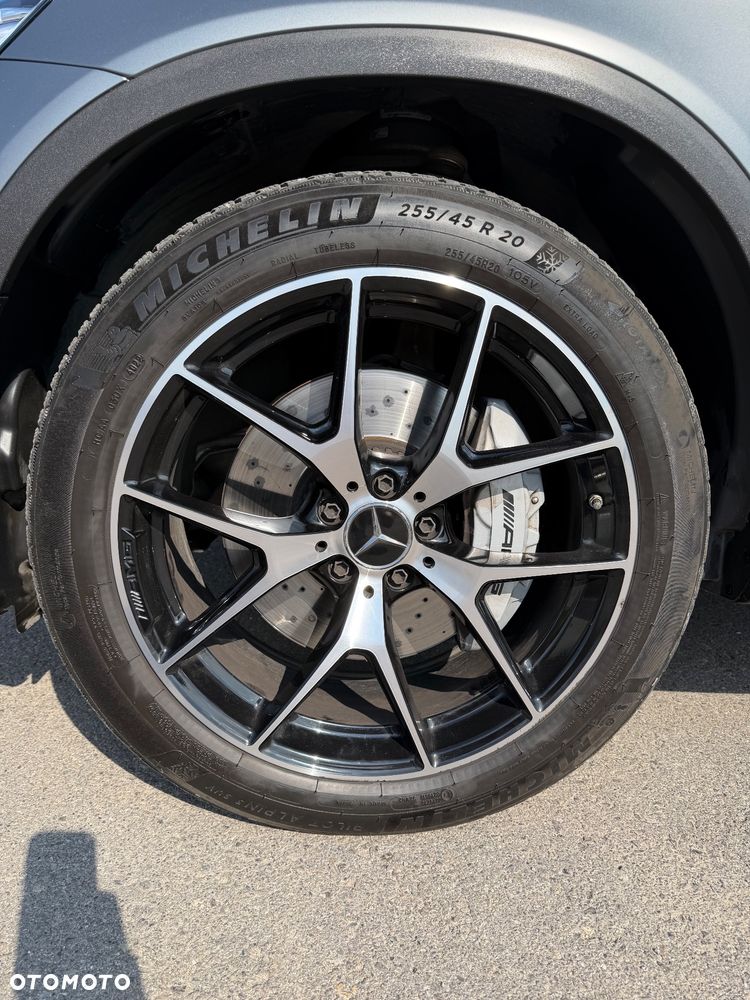 Mercedes-Benz GLC - 9