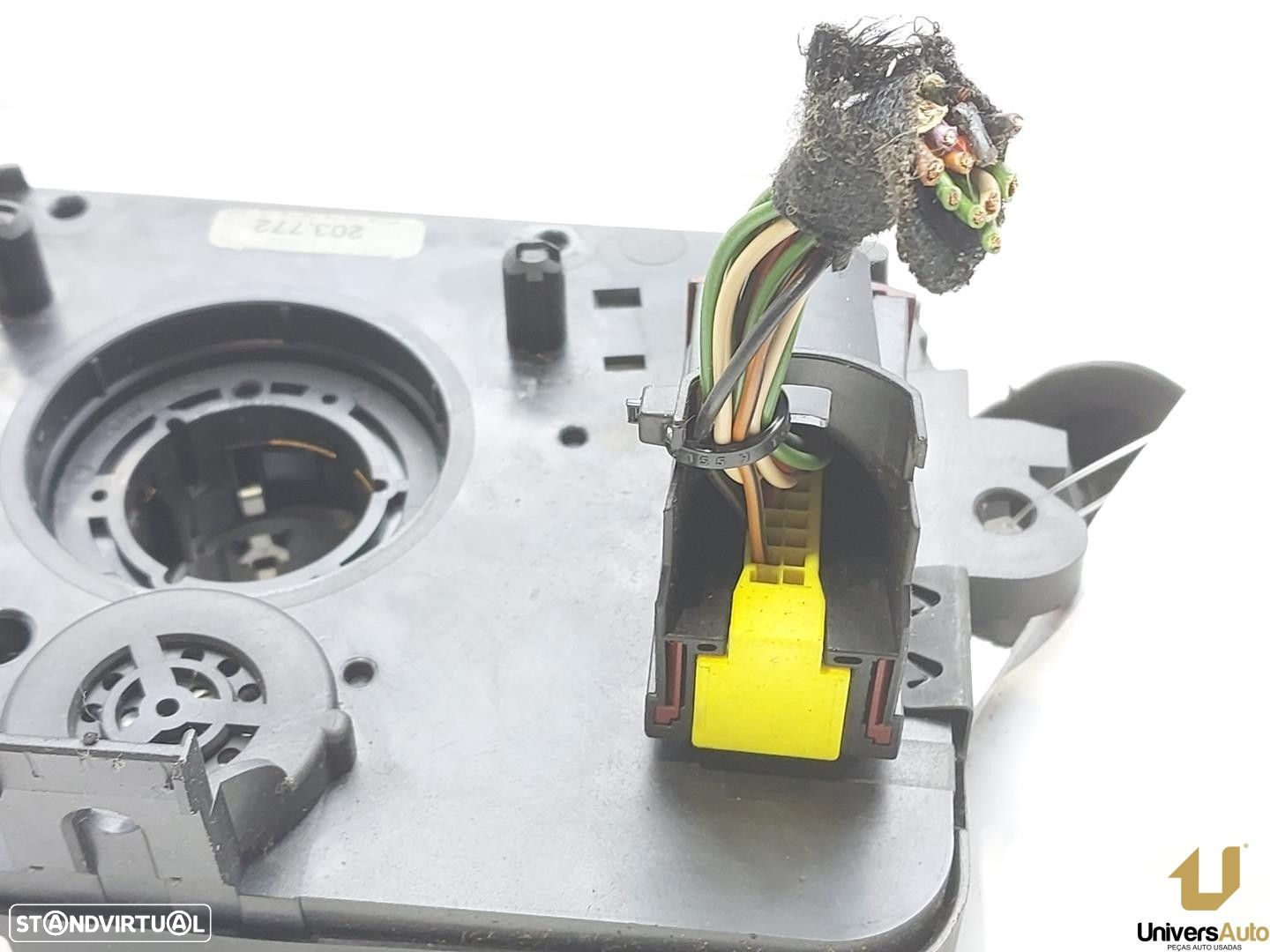 COMANDO VOLANTE OPEL ASTRA H GTC 2005 -13198908 - 4