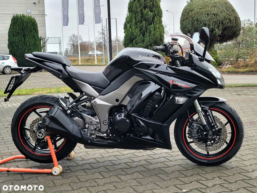 Kawasaki Z - 9