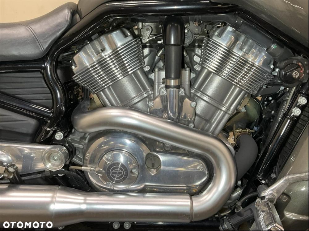 Harley-Davidson V-Rod Muscle - 20