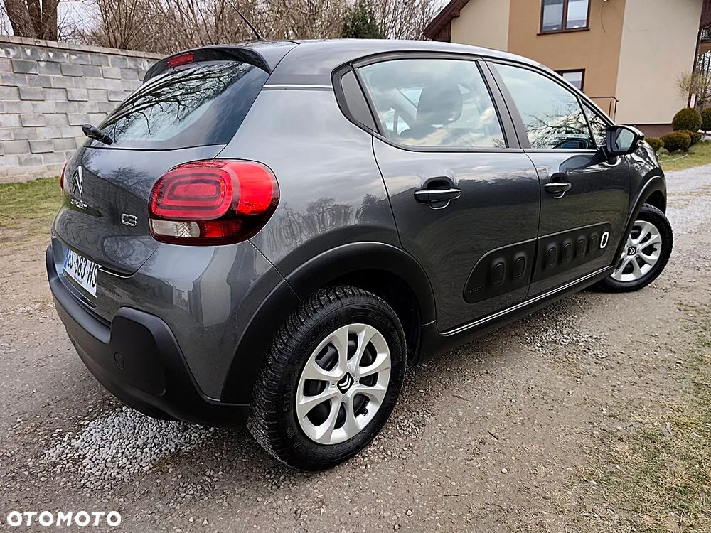 Citroën C3 Pure Tech 82 SHINE - 6