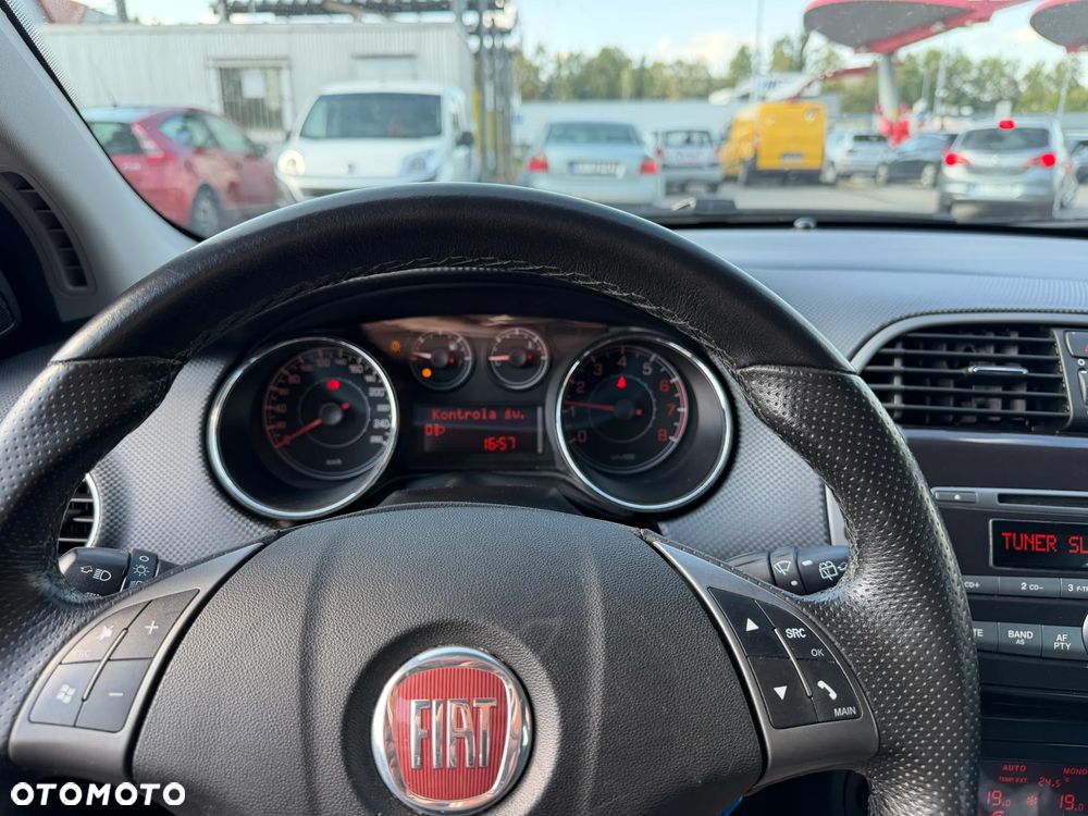 Fiat Bravo 1.4 T-JET 16V Dynamic - 27