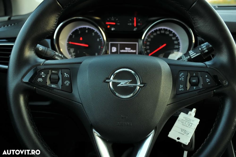 Opel Astra 1.2 Turbo Business Edition - 7