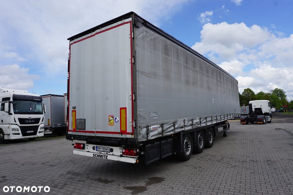 Schmitz Cargobull VARIOS 385/55 R 22,5 OŚ PODNOSZONA * 2017 * - 4