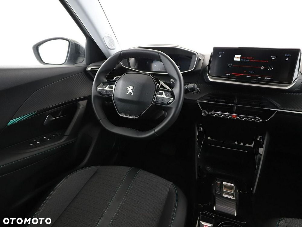 Peugeot 2008 PureTech 130 EAT8 Allure - 17