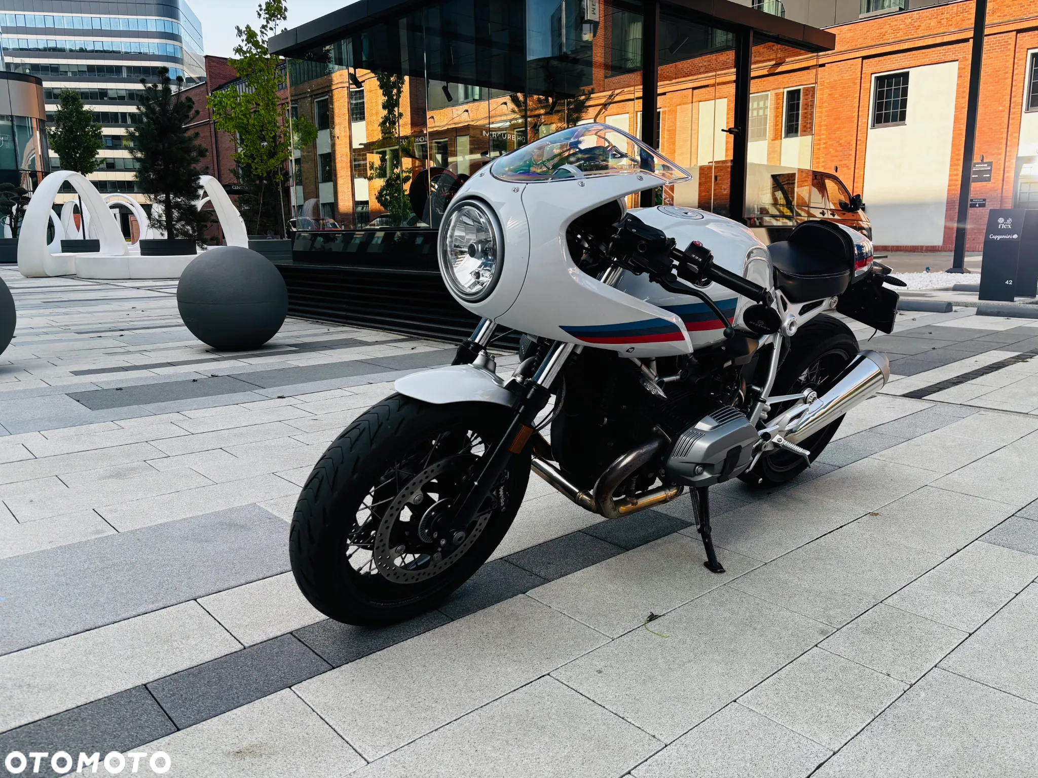 BMW R - 6