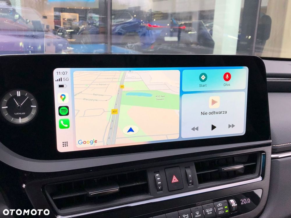 Lexus ES 300h F Sport Design - 15