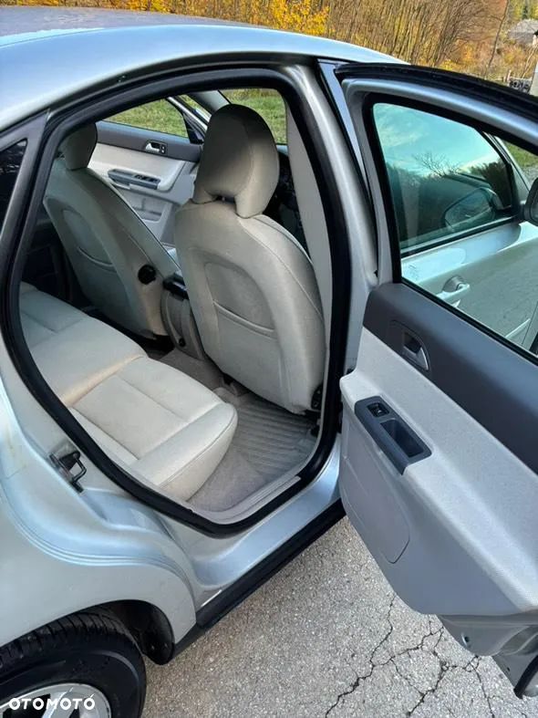 Volvo S40 - 11