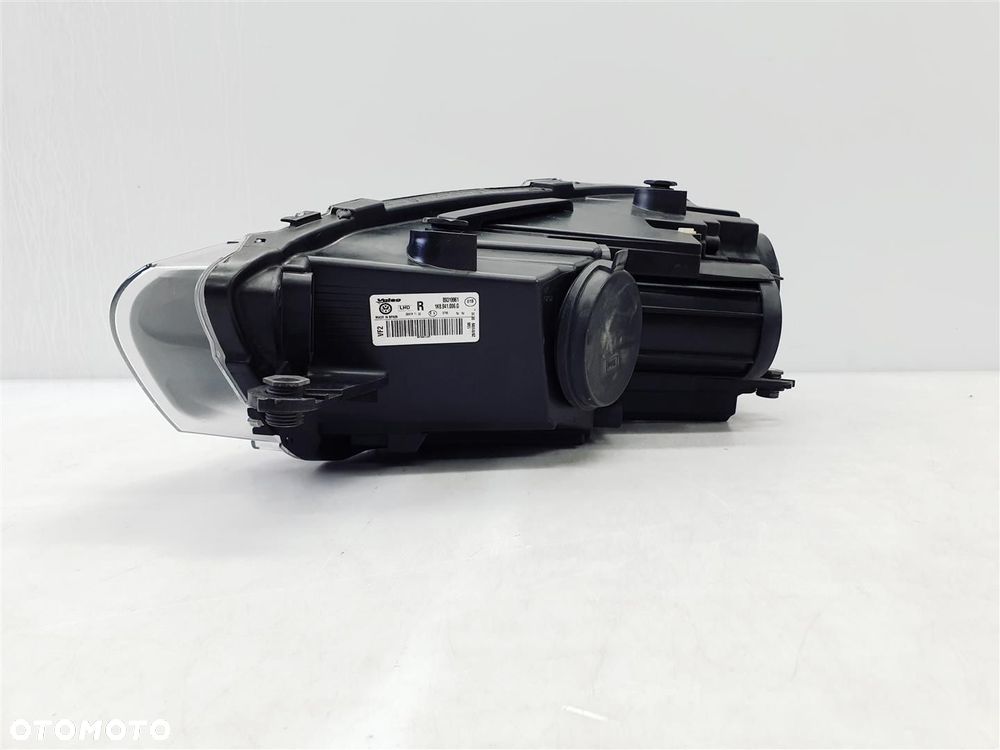 VW SCIROCCO 1K8 08-14r PRAWA LAMPA PRZÓD ORY EU - 4