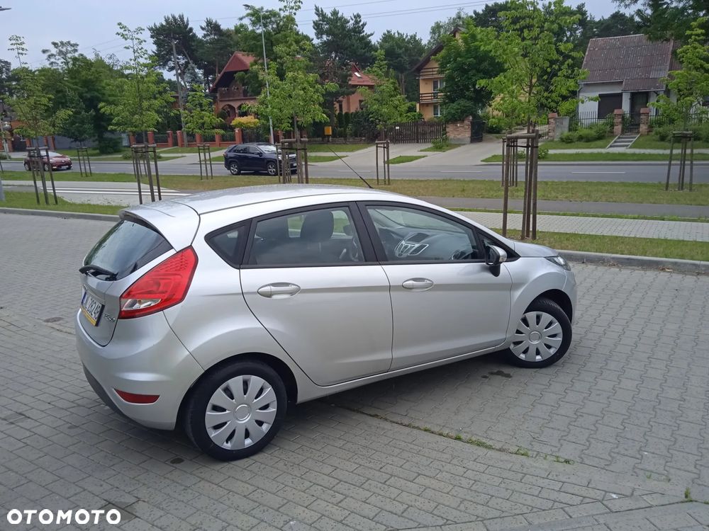 Ford Fiesta 1.25 Silver X - 19
