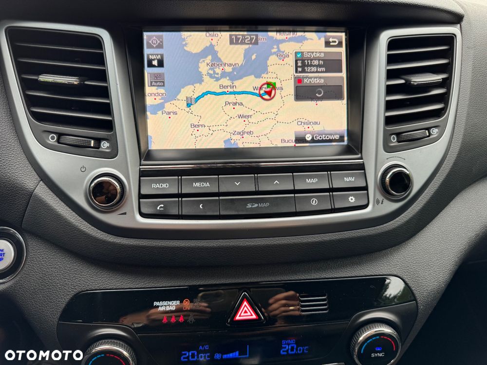 Hyundai Tucson blue 1.7 CRDi 2WD Intro Edition - 24