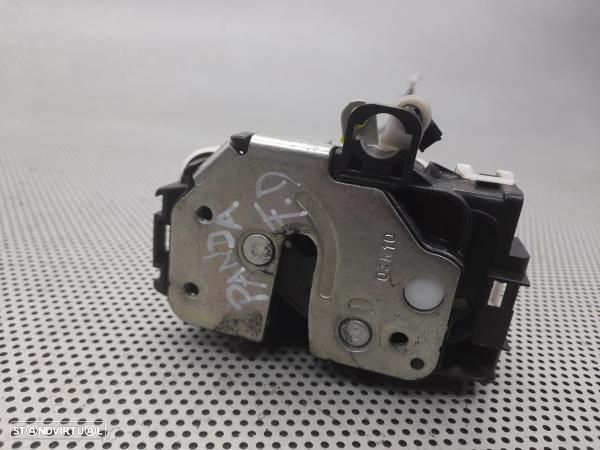Fecho Porta Frente Dto Fiat Panda (169_) - 2