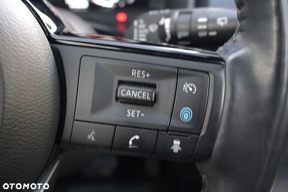 Nissan Qashqai - 16