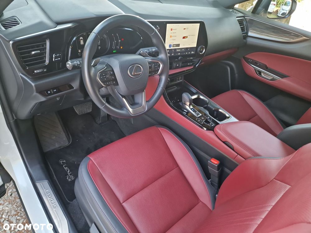 Lexus NX 350h Business AWD - 11