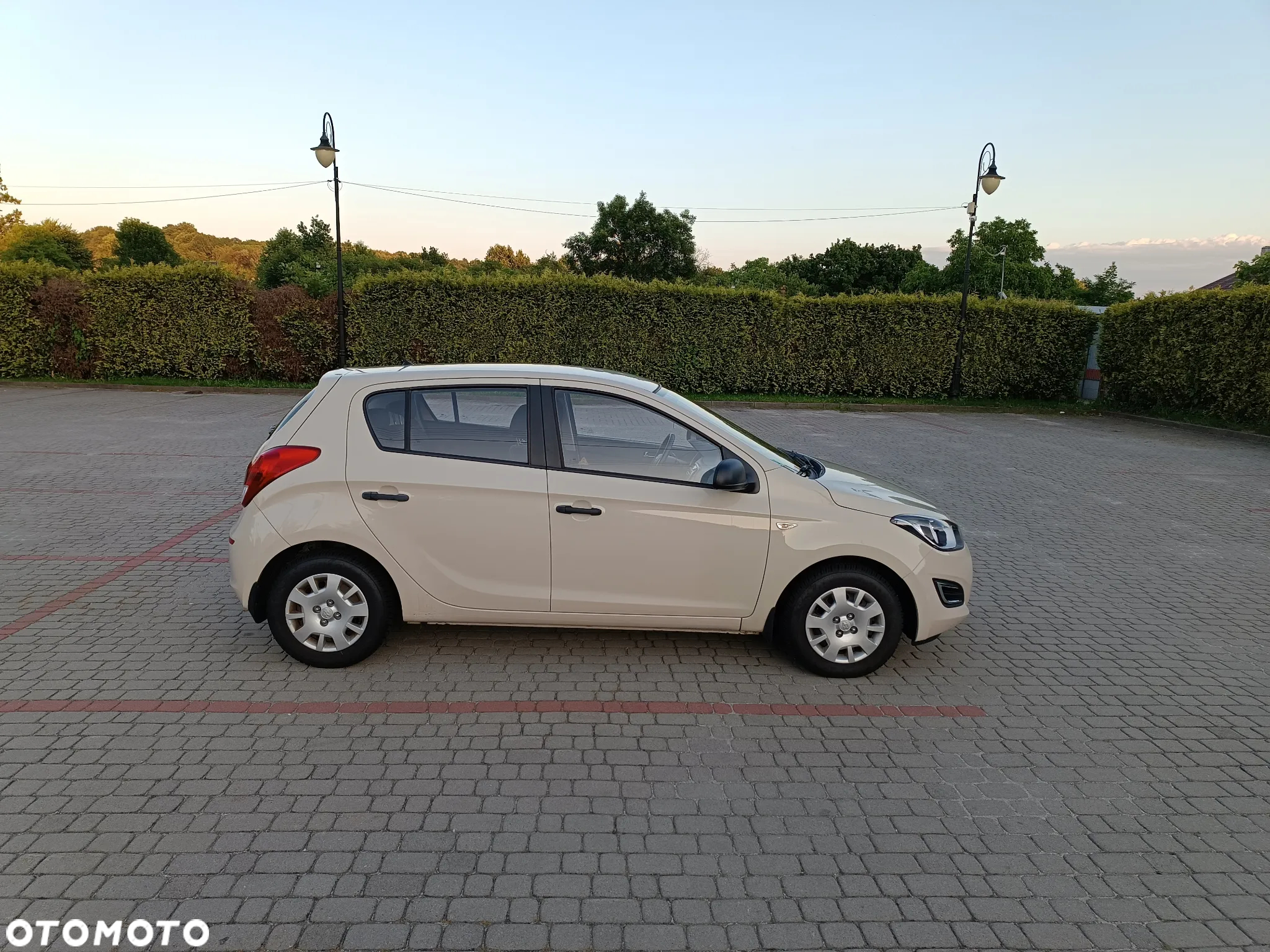Hyundai i20 1.2 Trend - 8