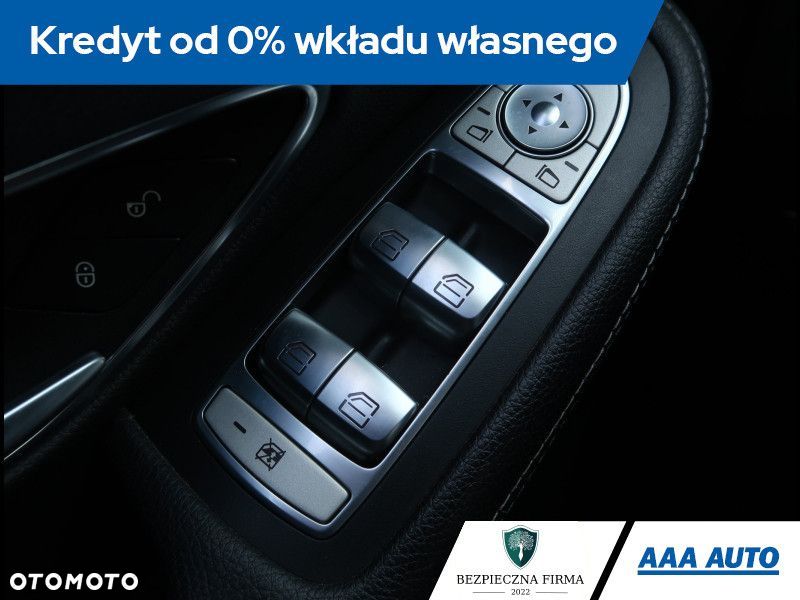 Mercedes-Benz Klasa C - 24