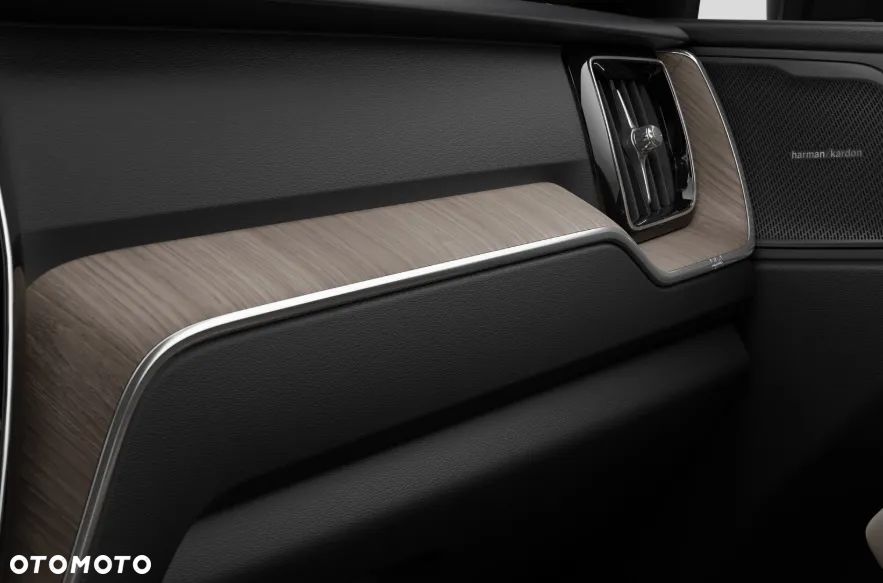 Volvo XC 60 B5 B AWD Plus Dark - 6