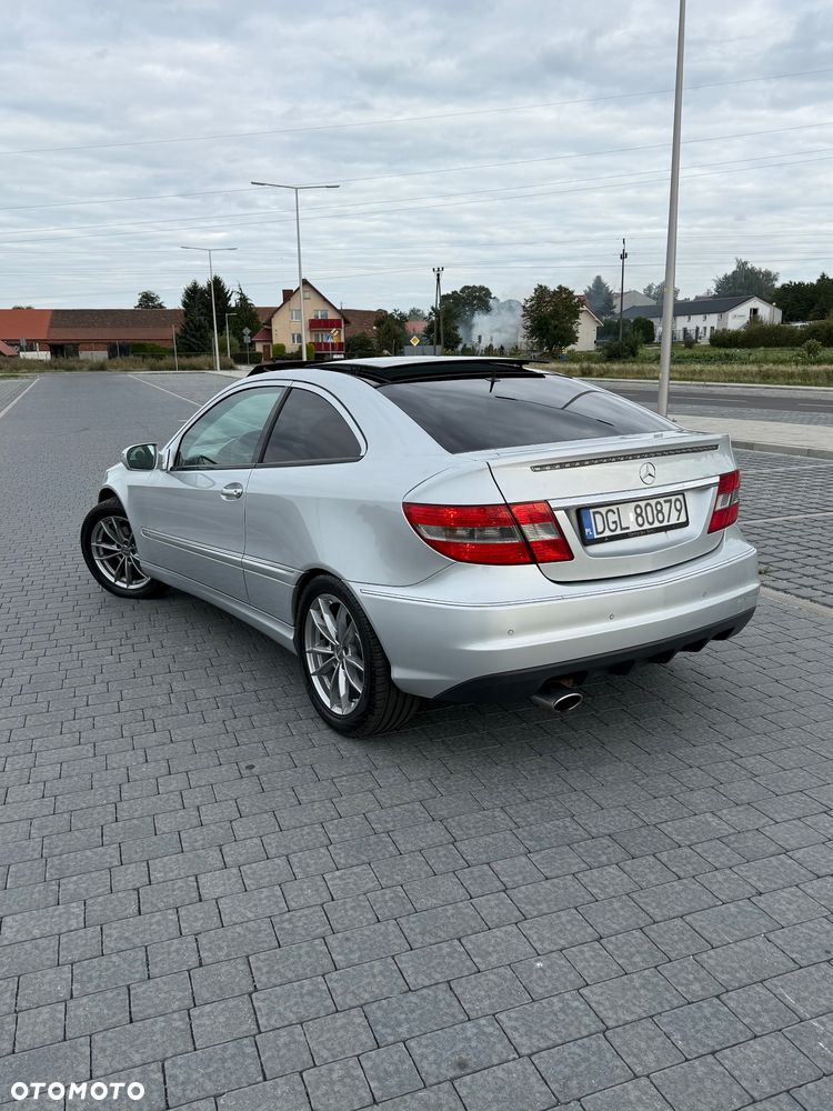Mercedes-Benz CLC - 16