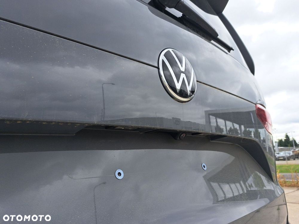Volkswagen Multivan - 32