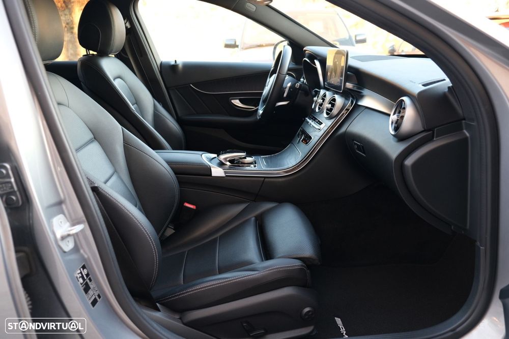 Mercedes-Benz C 300 h AMG Line - 13