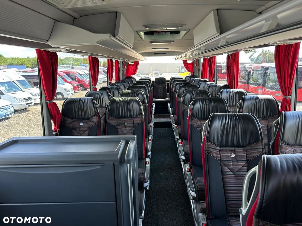 Mercedes-Benz Tourismo - 20
