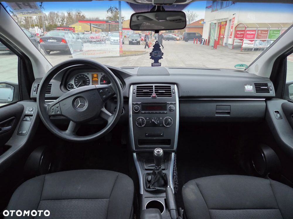 Mercedes-Benz Klasa B 170 - 12