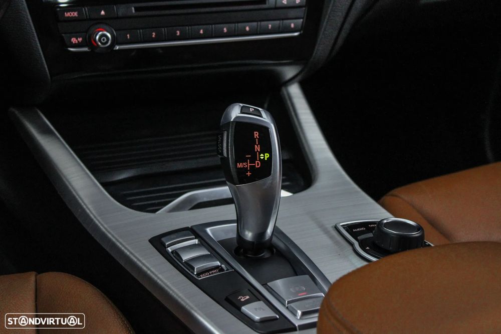 BMW X4 20 d xDrive XLine Auto - 5