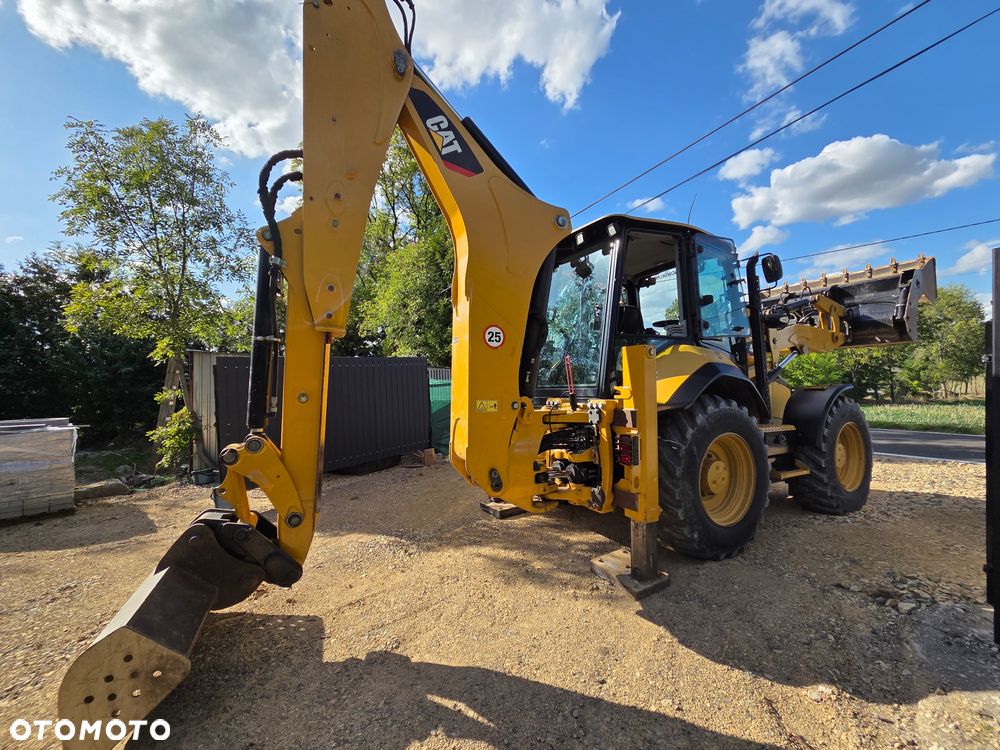 Caterpillar 444f2 - 33