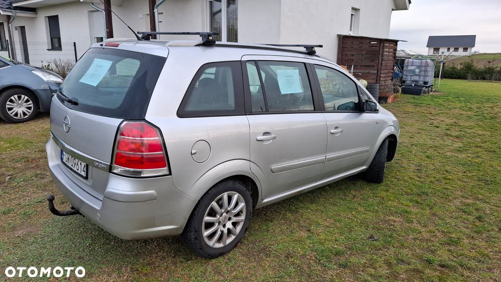 Opel Zafira 1.9 CDTI - 6