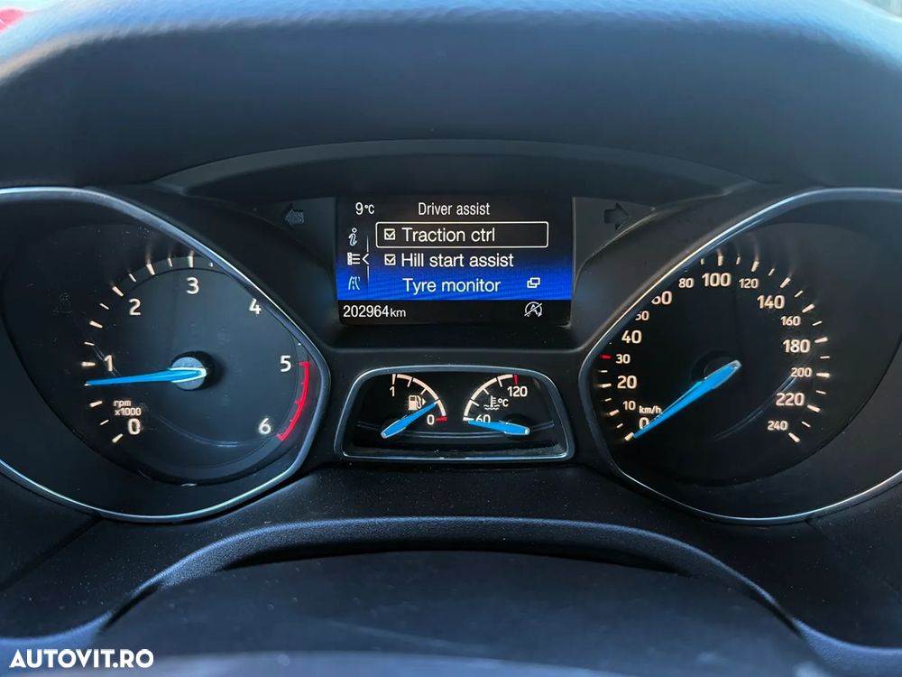 Ford Focus 1.5 EcoBlue Titanium Business - 20